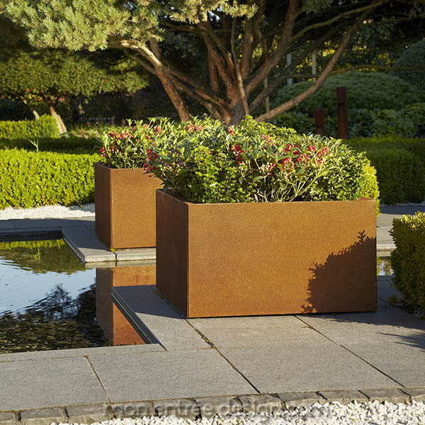 bac_fleurs_cube_acier_corten_thallo-z